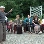 Lato, gitara, śpiew