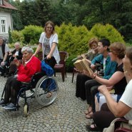 Lato, gitara, śpiew