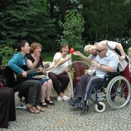 Lato, gitara, śpiew