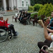 Lato, gitara, śpiew